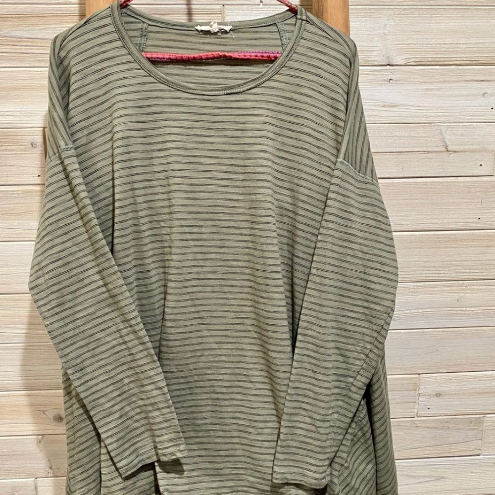 Easel Striped Top